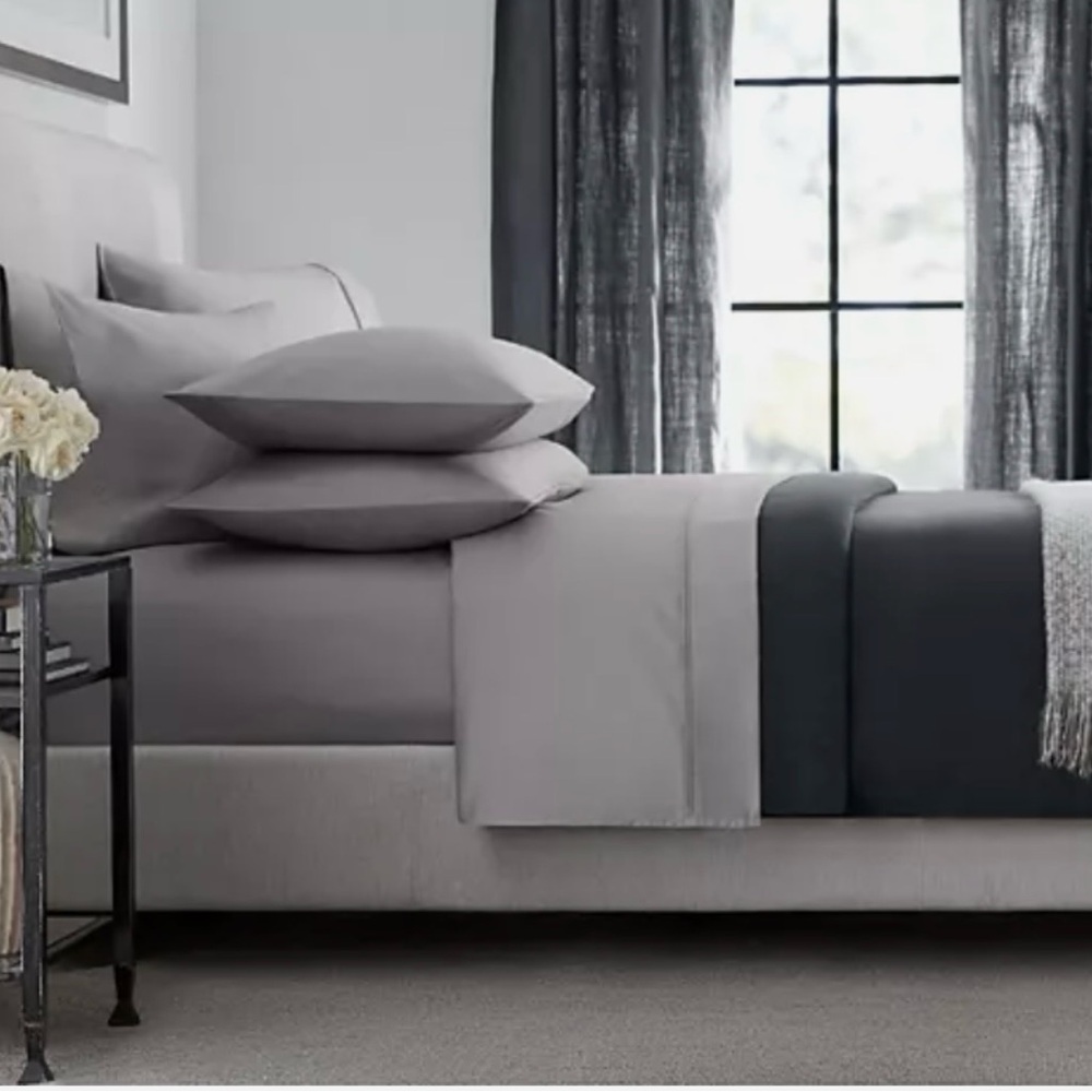 Member’s Mark 700 Thread Luxury Egyptian Cotton Sheet Set with Pillowcases King